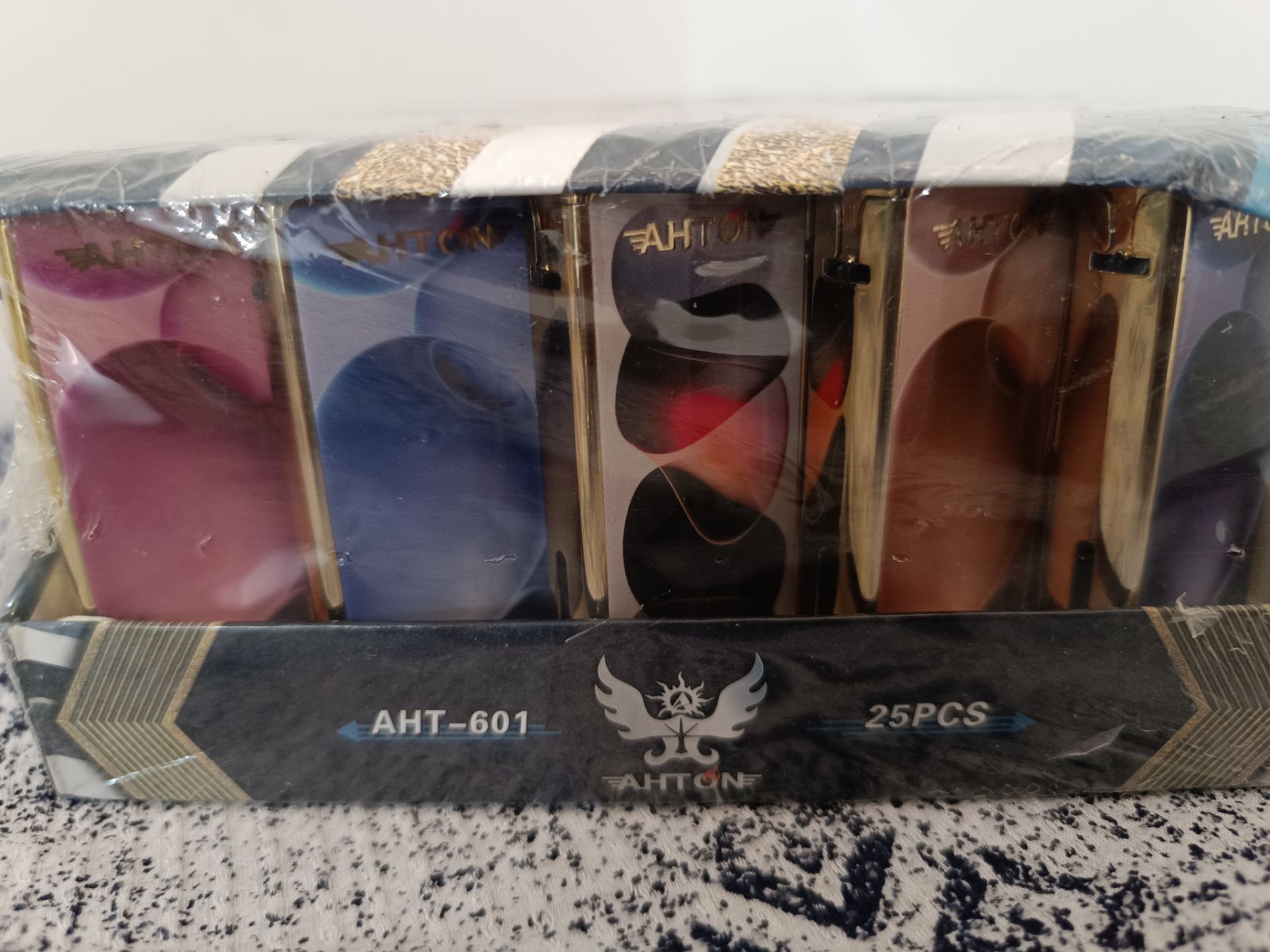 فندک AHTON مدل AHT-601 در بسته 25 عددی با طراحی شیک،